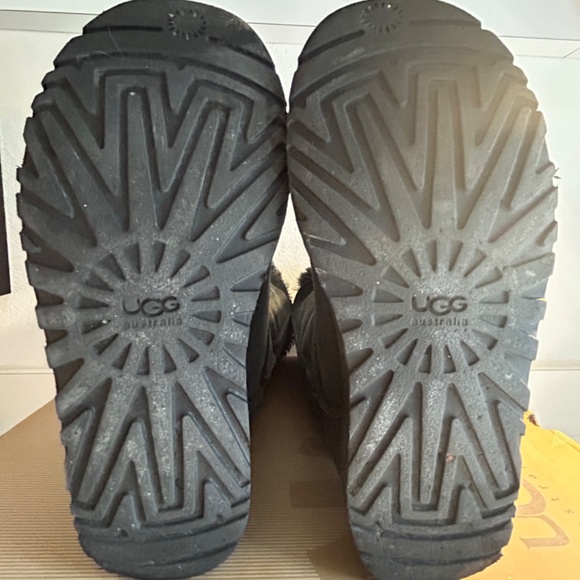 UGG TALL BAILEY BOW - Picture 4 of 5